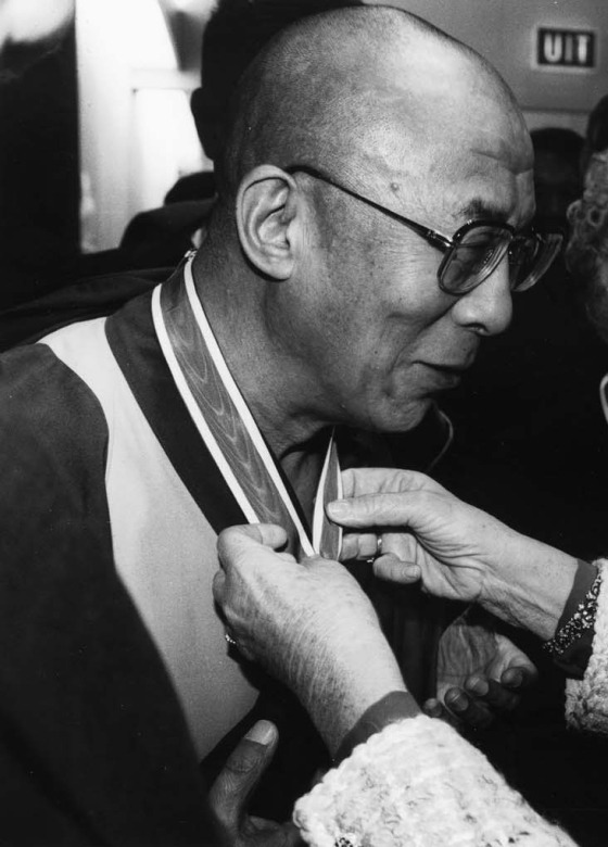 Dalai Lamai in gesprek met Prinses Juliana